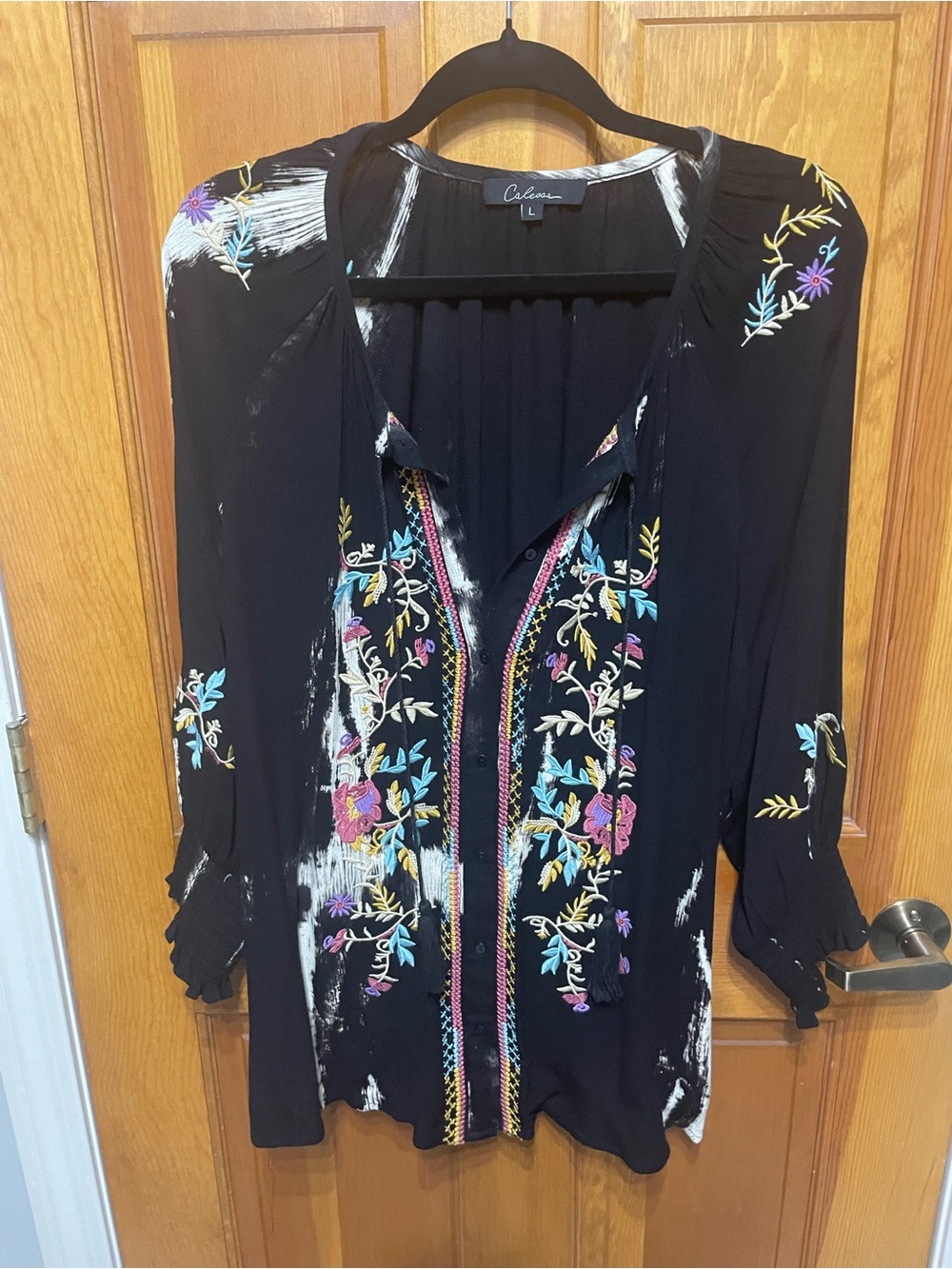 Calessa Boho Black Floral Embroidered Button-Front Blouse Lightweight Large